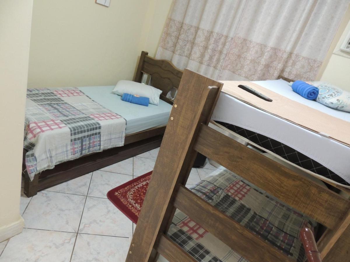 Quartos Em Casa In Caxias Da Paraiso Duque de Caxias Eksteriør billede