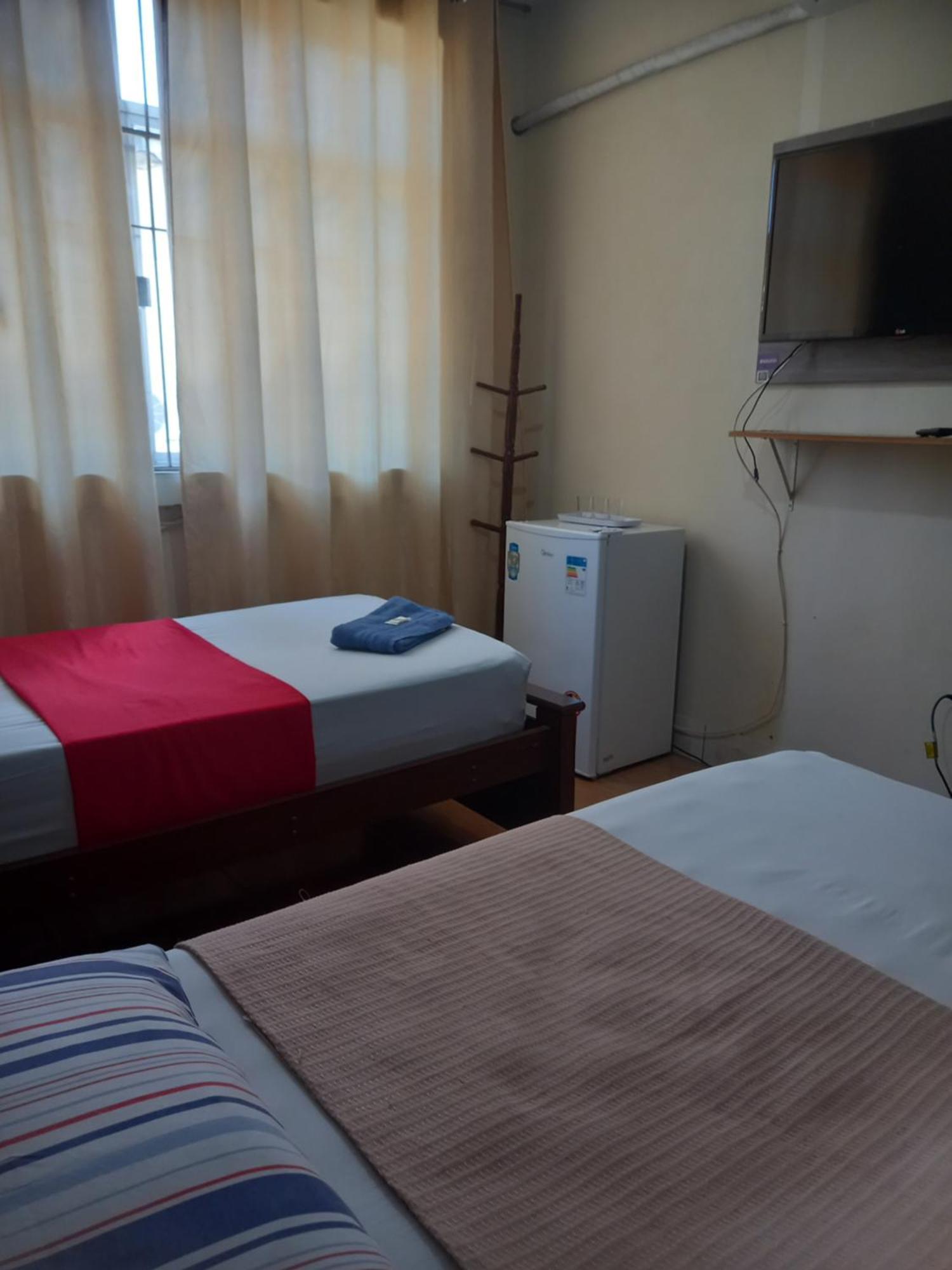 Quartos Em Casa In Caxias Da Paraiso Duque de Caxias Eksteriør billede