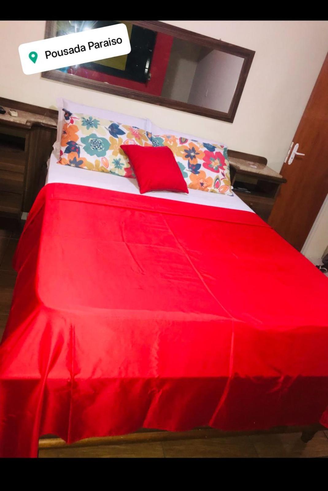 Quartos Em Casa In Caxias Da Paraiso Duque de Caxias Eksteriør billede