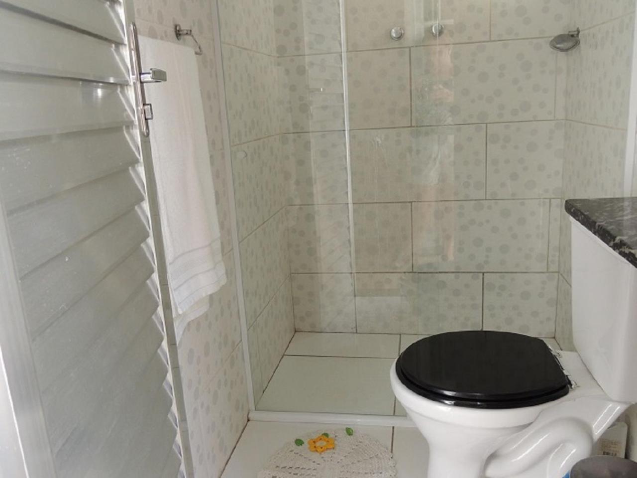 Quartos Em Casa In Caxias Da Paraiso Duque de Caxias Eksteriør billede