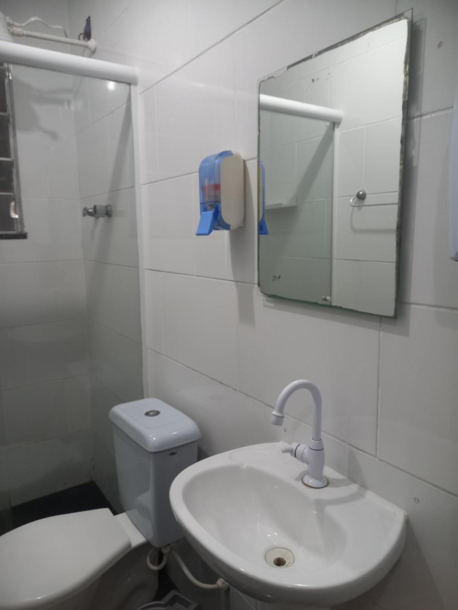 Quartos Em Casa In Caxias Da Paraiso Duque de Caxias Eksteriør billede